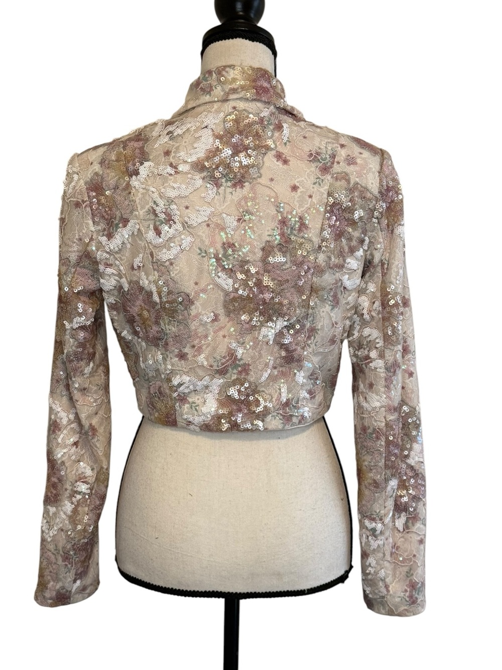 AKIRA Sequined Cropped Jacket - Picture 4 of 6